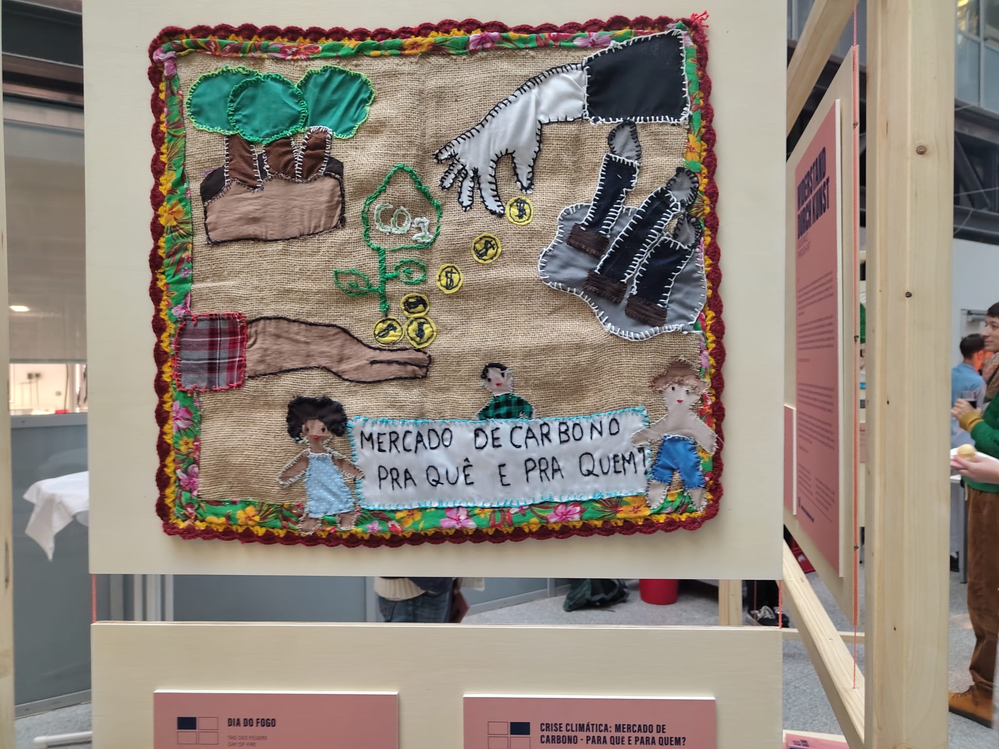 Alerta Amazonia / Elisabeth Cserny-Gutmann